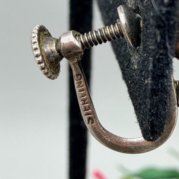 Vintage 925 Sterling Silver Geometric Crystal Triangle Screw Back Earrings - Picture 5 of 5